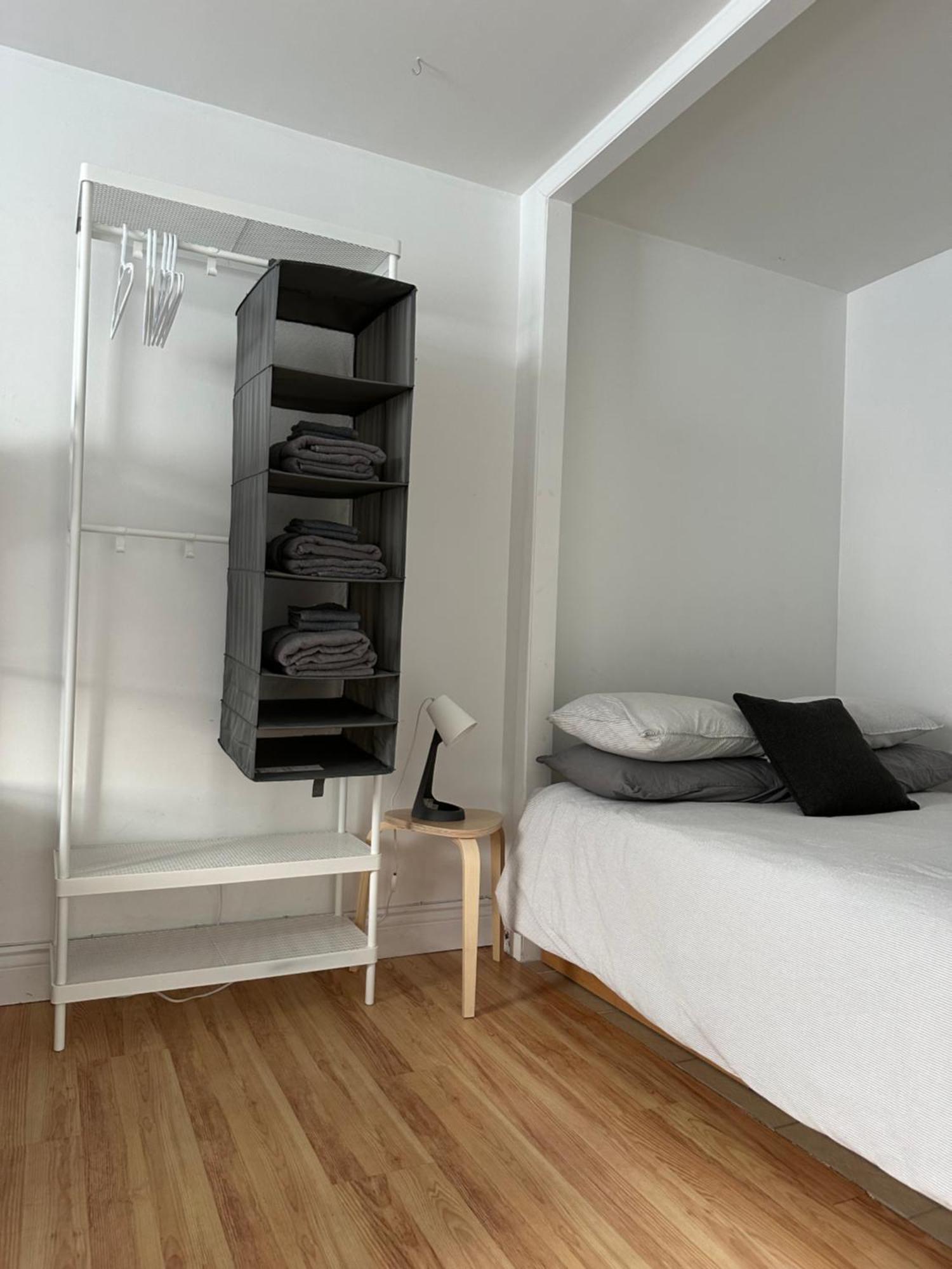 881 Familial Apartment *