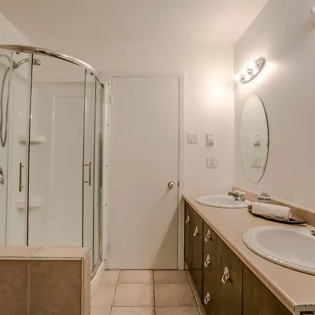 881 L'Appartement Familial Quebec City Exterior photo